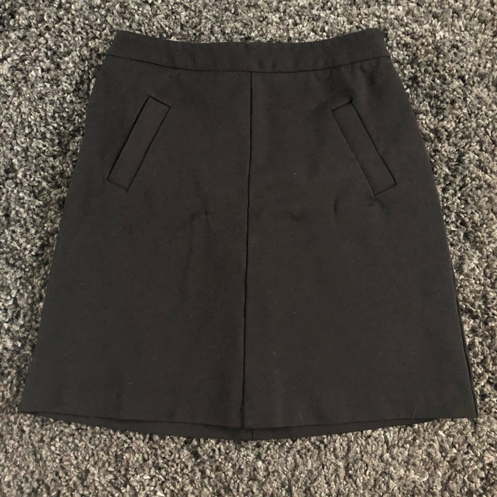 Black skirt